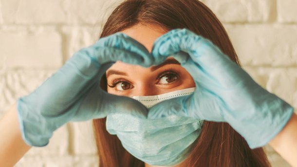 Les infos du Réveil Chérie : coup de foudre en plein test covid-19