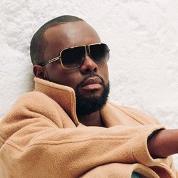 Maître Gims (bio)