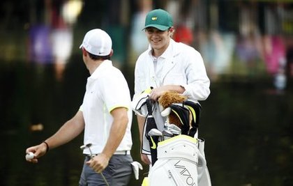 Niall Horan sur un parcours de golf