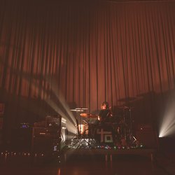 Indochine en concert privé exclusif NRJ à la Seine Musicale