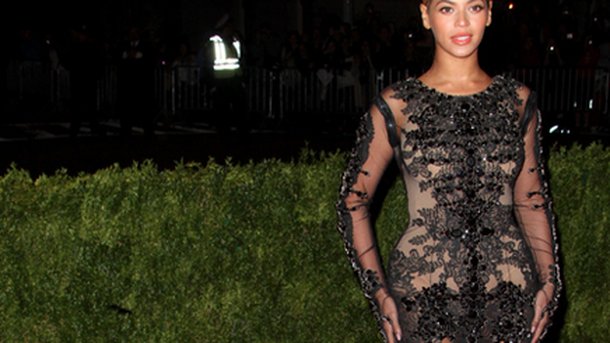Beyoncé : reine du Bal !