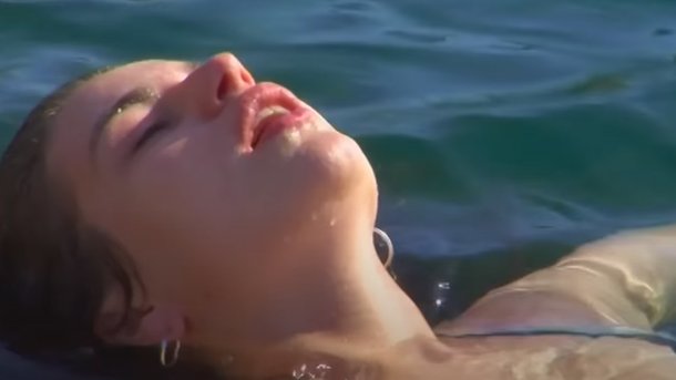 Adèle Castillon - Impala