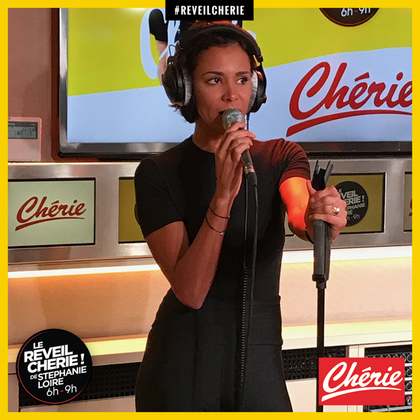 Shy'm chante "Si tu m'aimes encore" en live
