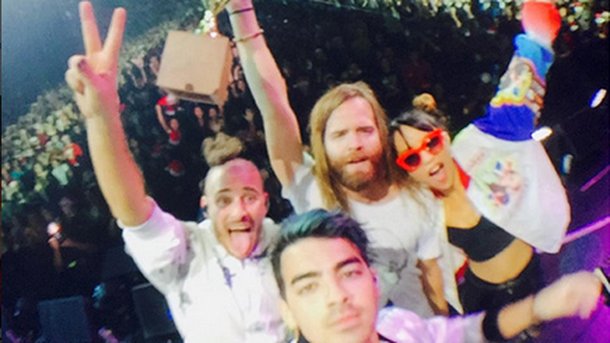 Joe Jonas revient avec son groupe DNCE !