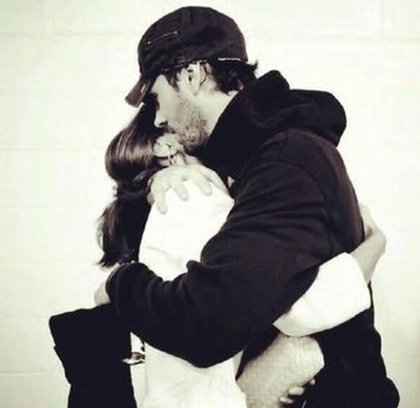 Enrique Iglesias : Joyeuse Fête des Mères à toutes les mamans (biologiques ou autres) qui ont élevé un enfant ! 