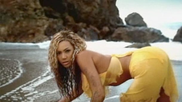 Beyoncé : découvrez ses poses les plus sexy !
