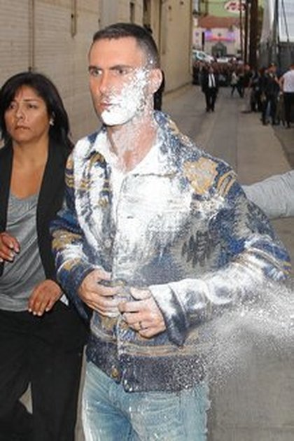 Adam Levine @ Jimmy Kimmel Live