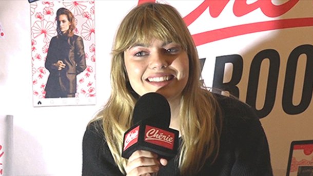 Louane en interview: «Je suis heureuse de retrouver mon public en tournée»