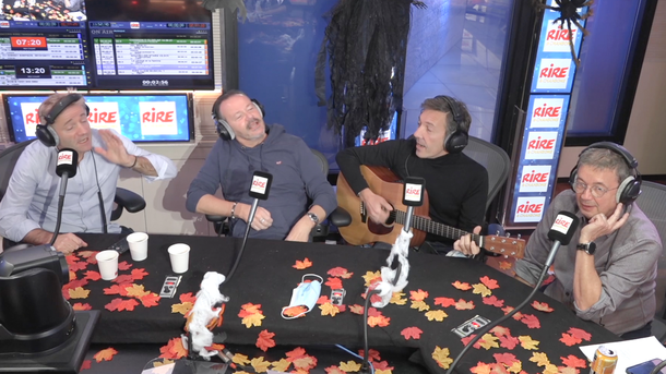 Les Darons sont les invités de Rire & Chansons pour une heure de rire - Frédéric Bouraly, Olivier Mag, Emmanuel Donzella et Luc Sonzogny (Fred Bianconi sera, lui, au téléphone)