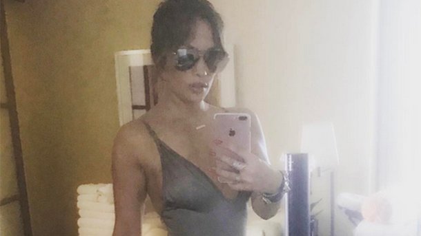 Jennifer Lopez : sexy mama !