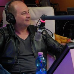 Jeudi 6 juin avec Indochine et Dj D-Bass