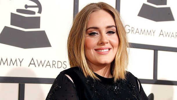 Adele: une mère discrète et protectrice