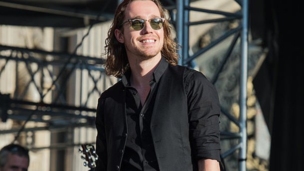 Julien Doré: l’artiste incontournable de l’année