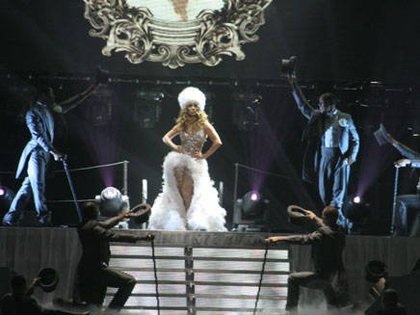 Jennifer Lopez à Bercy avec NRJ