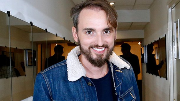 «Restart» : Christophe Willem lance un message d’espoir dans son nouveau single