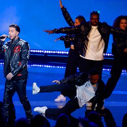 Yanns - 24ème Cérémonie des NRJ Music Awards