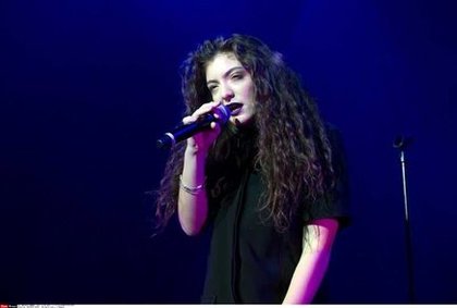 Lorde @ NRJ Music Tour de Paris