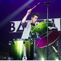 Bastille @ NRJ Music Tour de Paris