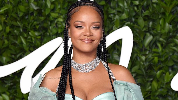 «Fenty Skin» : Rihanna lance sa marque de soin pour la peau entièrement végane