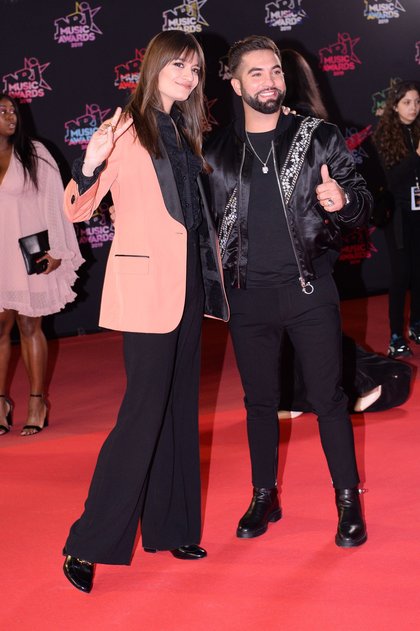 Clara Luciani et Kendji - Montée des Marches NRJ Music Awards 2019