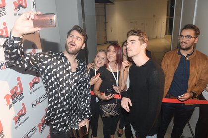 THE CHAINSMOKERS - NRJ DJ AWARDS 2016 - PHOTOCALL