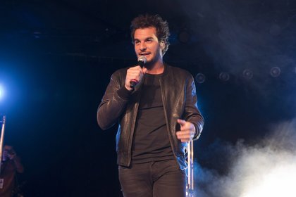 Amir - Before NRJ Music Awards 2016