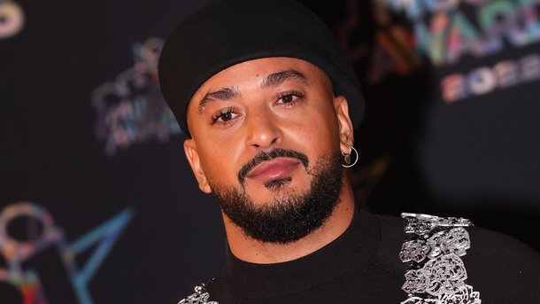 Slimane va participer à « Rendez-vous en terre inconnue »