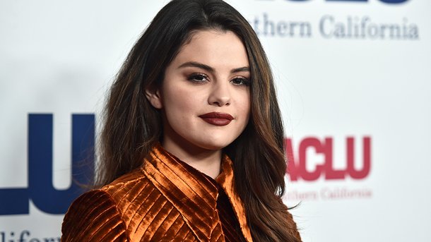 Selena Gomez prépare une surprise à ses fans!