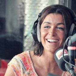 Jenifer chez Manu dans le 6/9 sur NRJ