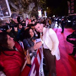 Sam Smith - Montée des Marches NRJ Music Awards 2019