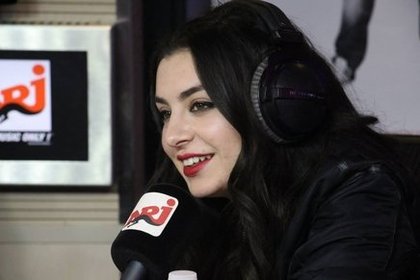 Mercredi 3 Décembre avec Charli XCX