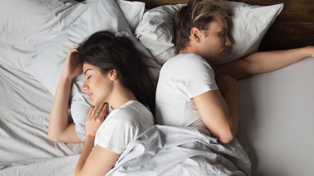 Les infos du Réveil Chérie: Ce que votre manière de dormir dit de votre couple
