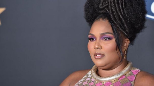 Lizzo : retour sur son incroyable Une pour le magazine "Vogue"