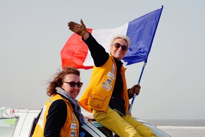 Les duos célèbrent leur victoire