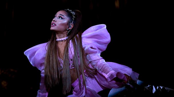 Ariana Grande bientôt dans une nouvelle collaboration?