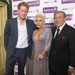 Lady Gaga et Tony Bennett rencontrent le Prince Harry