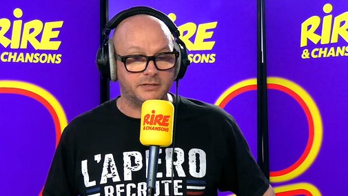 L'invité ingérable de Julien Schmidt : Débrief visite du Pape dans le SUPER MESCATOL SHOW