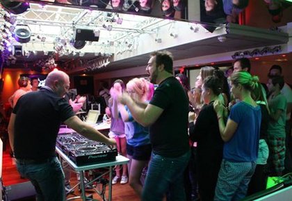Vendredi 30 août avec le Mix de Cauet