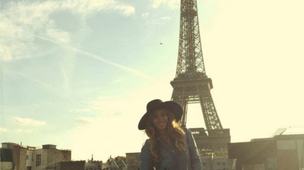 Beyoncé dévoile de nouvelles photos d'elle à Paris!