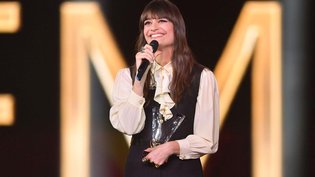 Clara Luciani : l'étrange maladie qui la suit jusque sur scène