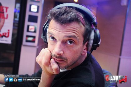 Mardi 14 Juin 2016 avec Walking On Cars - C Cauet sur NRJ