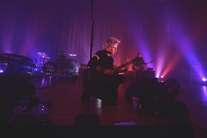 Indochine en concert privé exclusif NRJ à la Seine Musicale