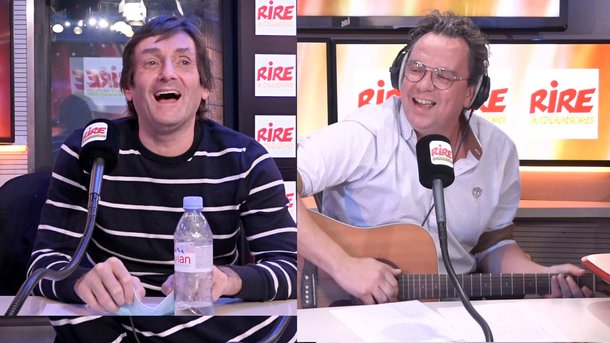 Yann Guillarme, avec une guitare,  face à Pierre Palmade : "Avec musique et alexandrins pour un artiste complet !"