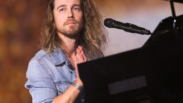 Décryptage de l'univers artistique de Julien Doré