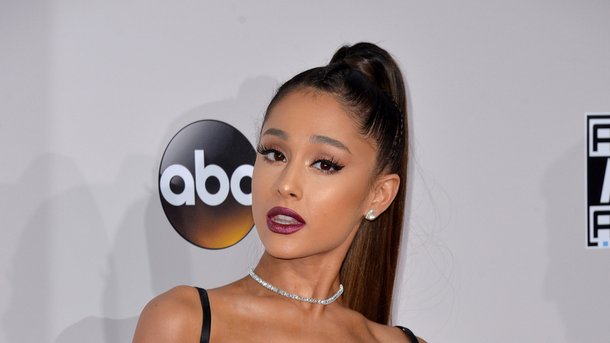 Ariana Grande : « Dangerous Woman » passe le million !