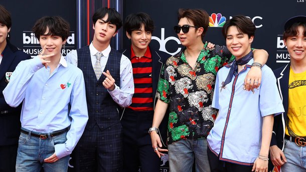 BTS : Steve Aoki leur offre un nouveau remix de «The Truth Untold» !