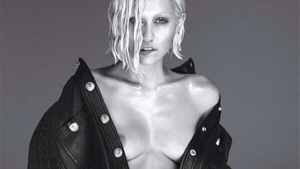 Miley Cyrus : méconaissable en une de W Magazine !