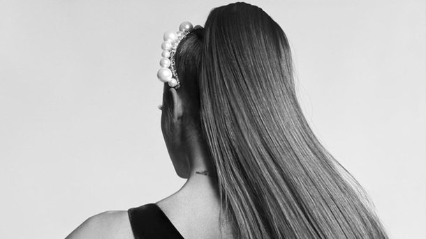 Ariana Grande: magnifique égérie pour Givenchy!