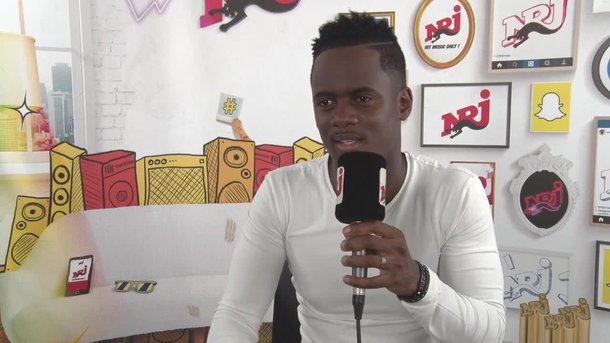 Black M dévoile le nom de son nouveau single et tease sur sa collaboration avec une star internationale