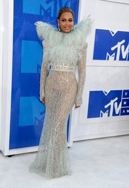 Beyoncé aux VMAs 2016
